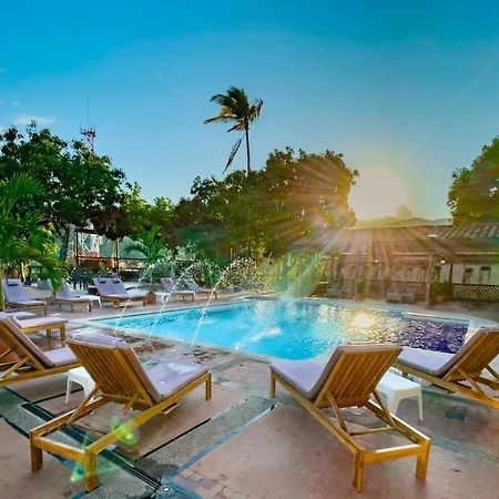 Hotel Caseron Del Parque Санта-Фе-де-Антьокия Экстерьер фото