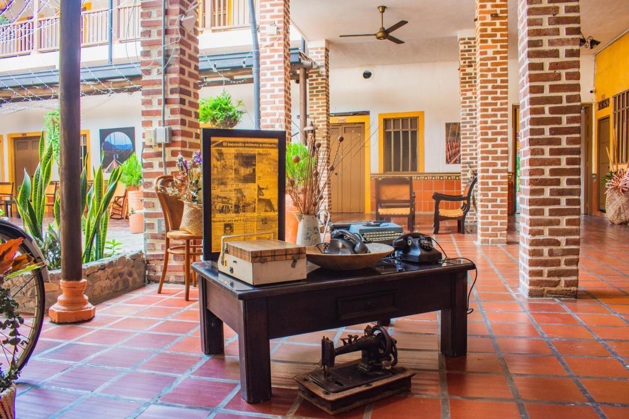 Hotel Caseron Del Parque Санта-Фе-де-Антьокия Экстерьер фото