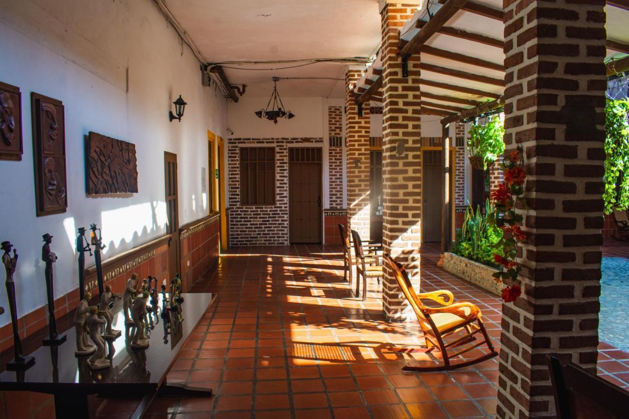 Hotel Caseron Del Parque Санта-Фе-де-Антьокия Экстерьер фото