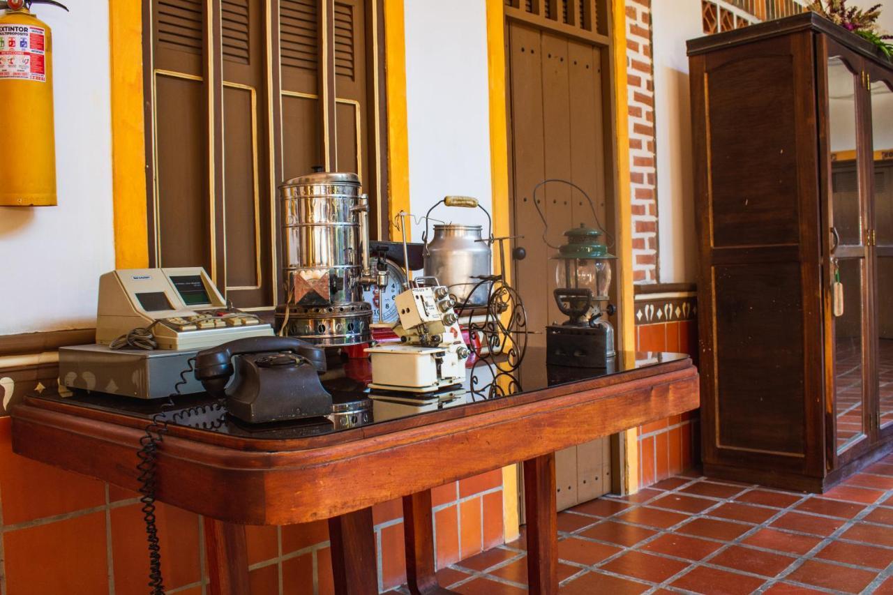 Hotel Caseron Del Parque Санта-Фе-де-Антьокия Экстерьер фото