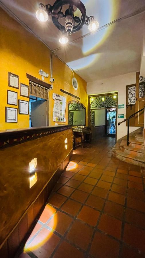 Hotel Caseron Del Parque Санта-Фе-де-Антьокия Экстерьер фото