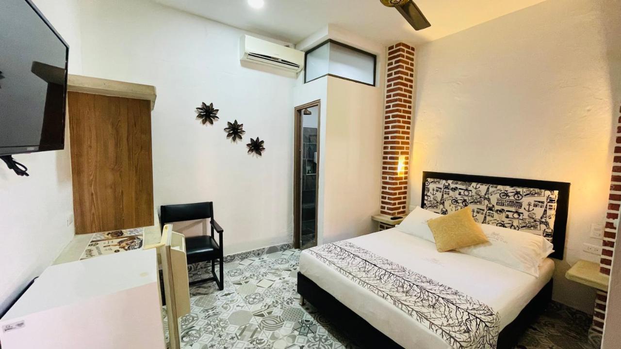 Hotel Caseron Del Parque Санта-Фе-де-Антьокия Экстерьер фото