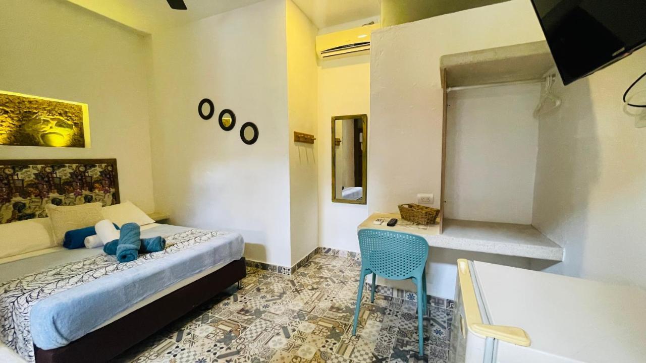 Hotel Caseron Del Parque Санта-Фе-де-Антьокия Экстерьер фото
